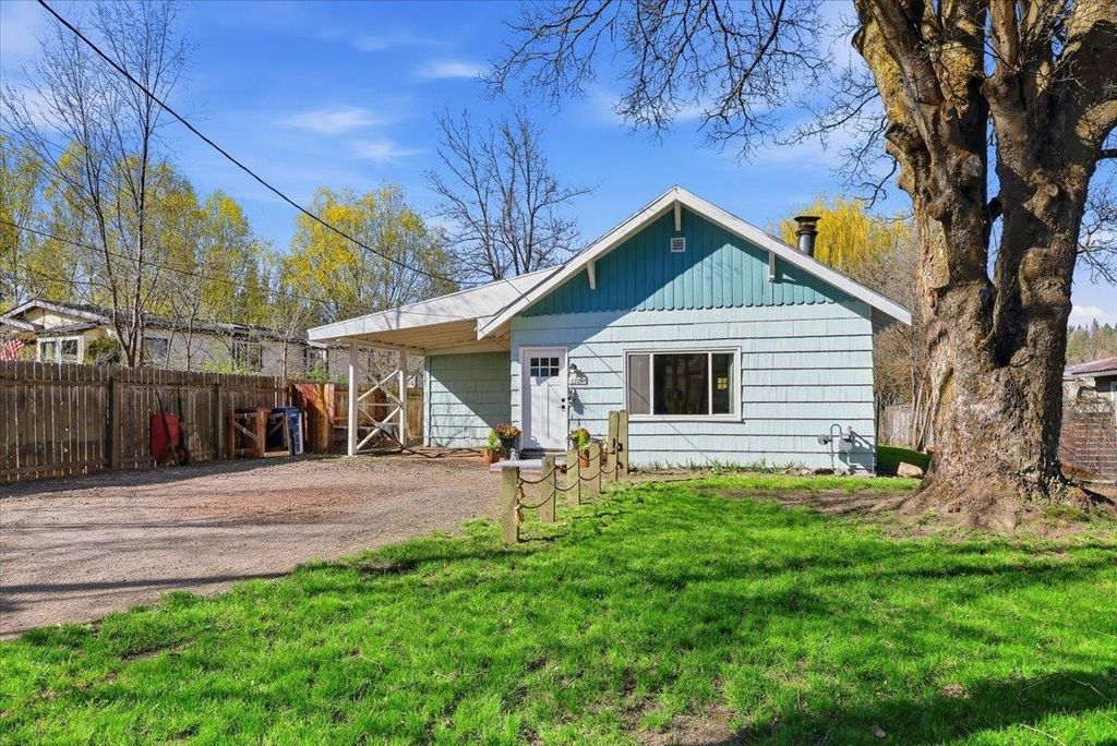 1920 W 23rd Ave, Spokane, WA 99224