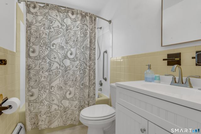 38 Sunnybrook Lane, Clinton, CT 06413