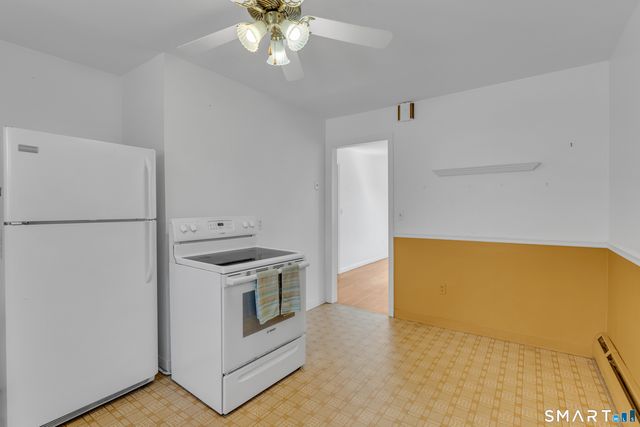 38 Sunnybrook Lane, Clinton, CT 06413