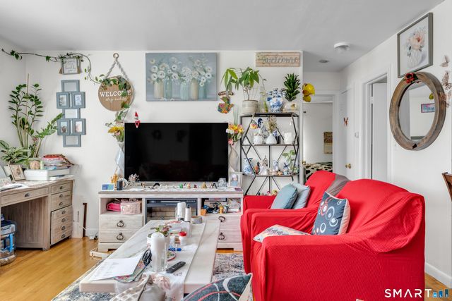 38 Sunnybrook Lane, Clinton, CT 06413