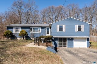 38 Sunnybrook Lane, Clinton, CT 06413