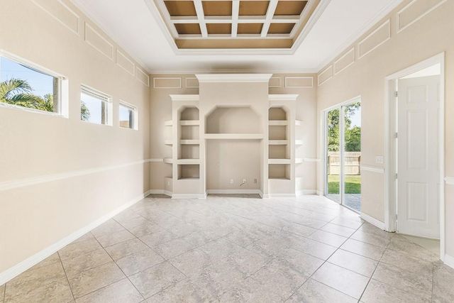 2081 SW Bayshore Boulevard, Port St Lucie, FL 34984