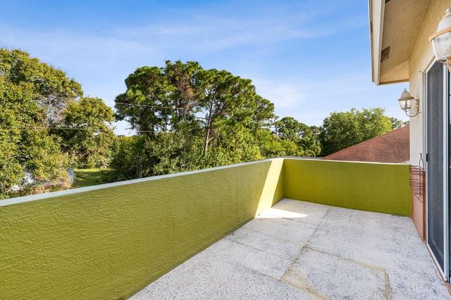 2081 SW Bayshore Boulevard, Port St Lucie, FL 34984