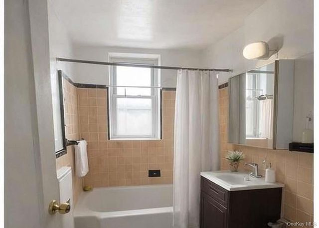 14444 41st Avenue 6A, Flushing, NY 11355