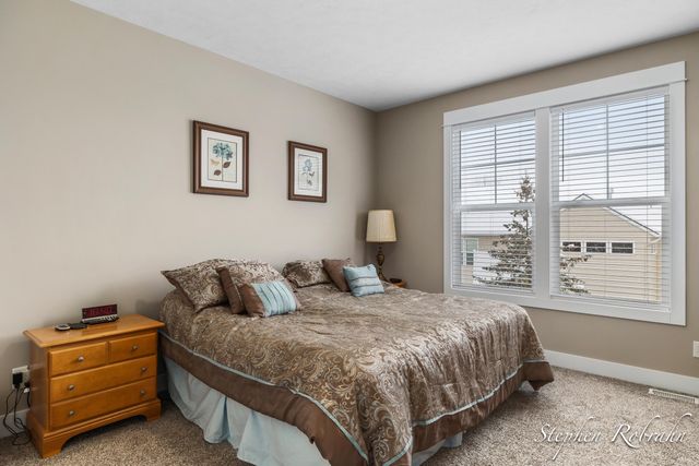 885 Cooks Crossing Drive SE 37, Byron Center, MI 49315