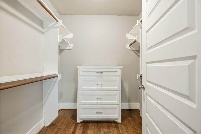 1006 Enid Street B, Houston, TX 77009