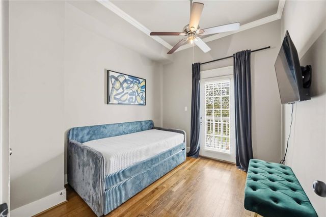 1006 Enid Street B, Houston, TX 77009