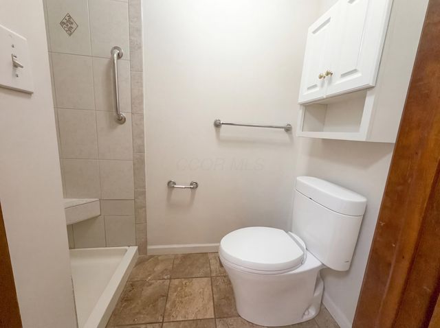 905 Vernon Road, Columbus, OH 43209