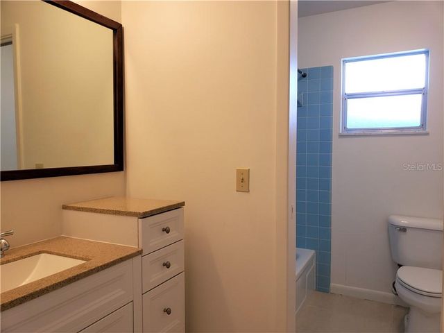 1212 FORDHAM DRIVE, Sun City Center, FL 33573