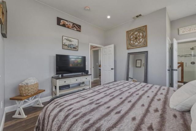 10930 Foothill Avenue, Gilroy, CA 95020
