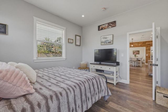 10930 Foothill Avenue, Gilroy, CA 95020