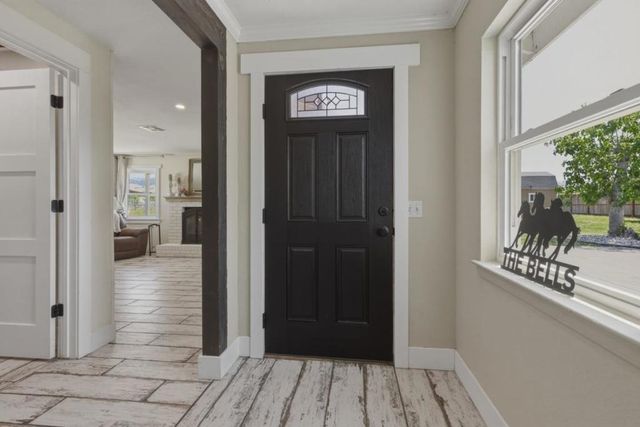10930 Foothill Avenue, Gilroy, CA 95020