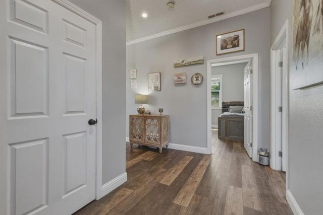 10930 Foothill Avenue, Gilroy, CA 95020