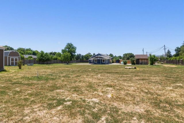 10930 Foothill Avenue, Gilroy, CA 95020