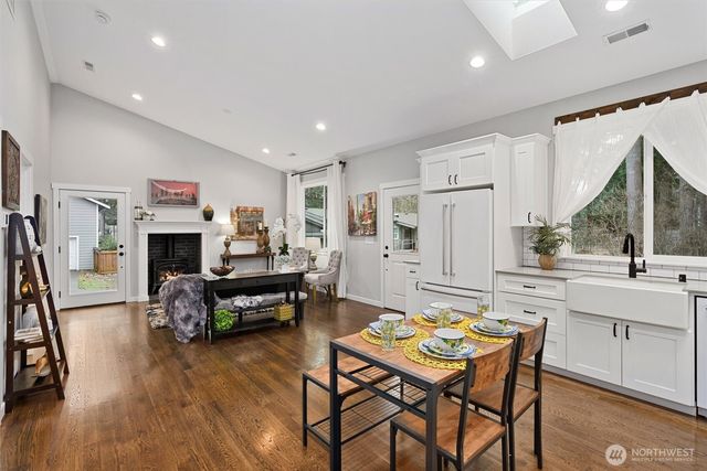 23606 SE 285th Street, Maple Valley, WA 98038