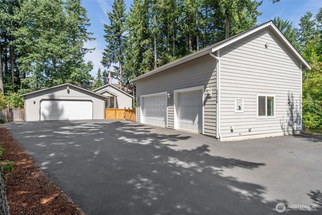 23606 SE 285th Street, Maple Valley, WA 98038