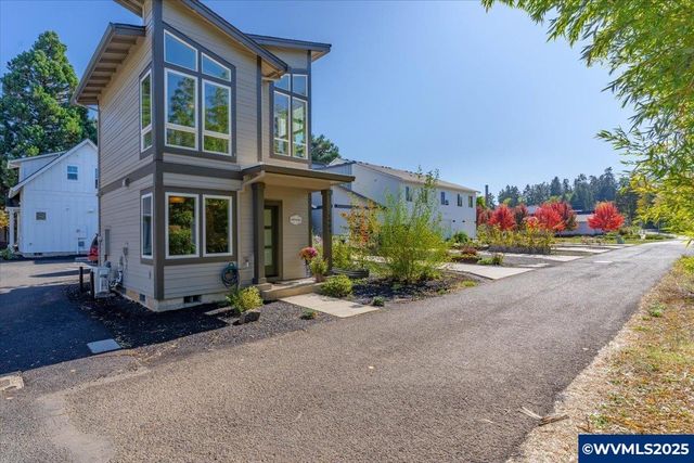 1984 Audubon Av SE, Salem, OR 97302
