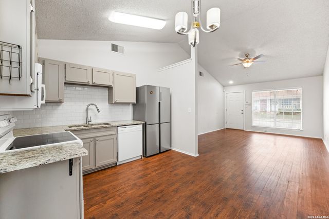 9140 Timber UNIT 4002, San Antonio, TX 78250