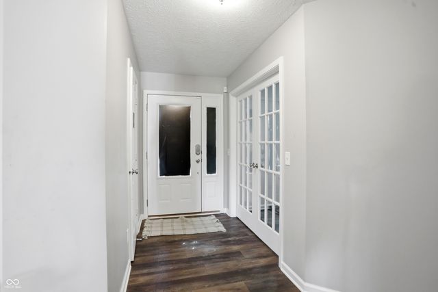 1456 Stormhaven, Greenwood, IN 46143
