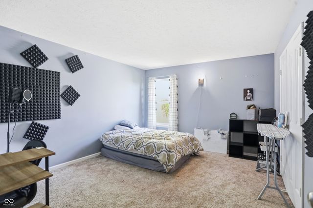 1456 Stormhaven, Greenwood, IN 46143