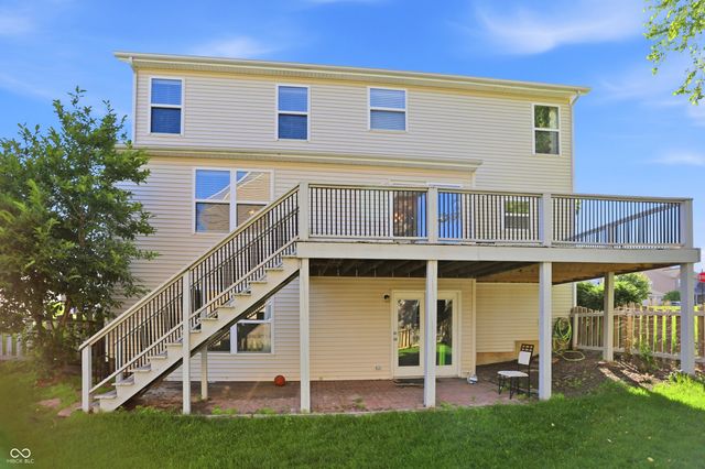 1456 Stormhaven, Greenwood, IN 46143