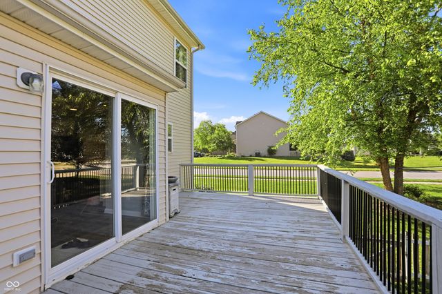 1456 Stormhaven, Greenwood, IN 46143