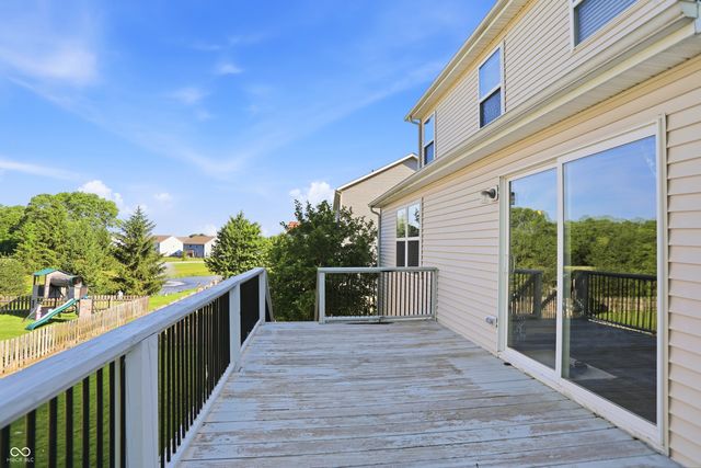 1456 Stormhaven, Greenwood, IN 46143