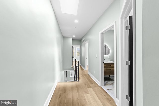 914 W DUNCANNON AVE, Philadelphia, PA 19141