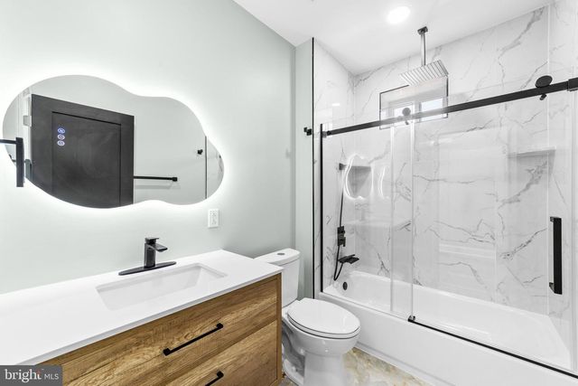 914 W DUNCANNON AVE, Philadelphia, PA 19141