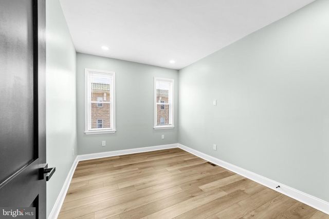 914 W DUNCANNON AVE, Philadelphia, PA 19141