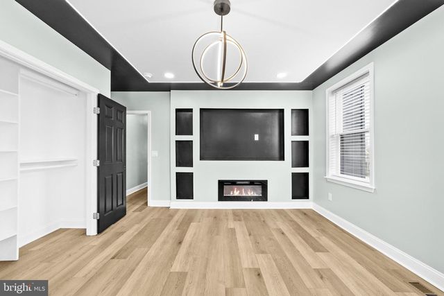 914 W DUNCANNON AVE, Philadelphia, PA 19141