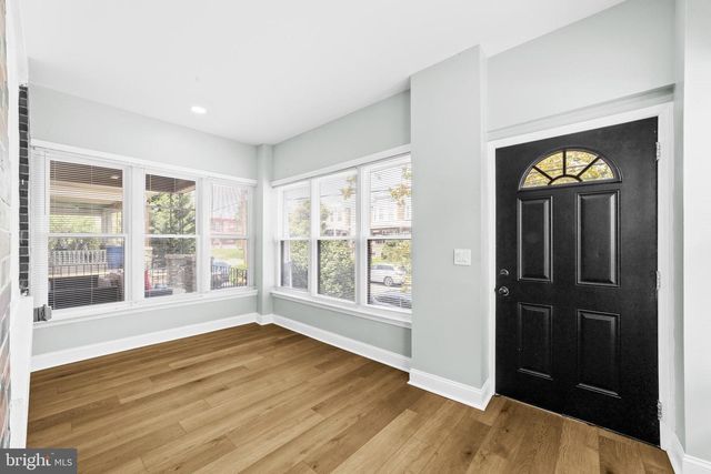 914 W DUNCANNON AVE, Philadelphia, PA 19141