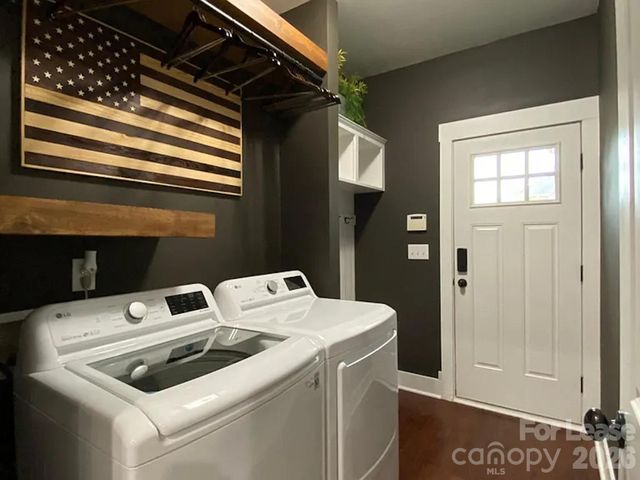 2410 Woodward Avenue, Charlotte, NC 28206