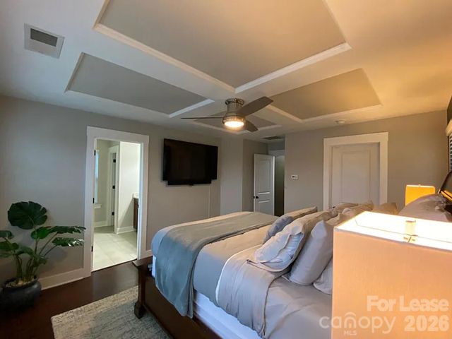 2410 Woodward Avenue, Charlotte, NC 28206