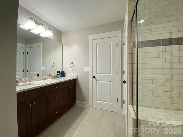 2410 Woodward Avenue, Charlotte, NC 28206