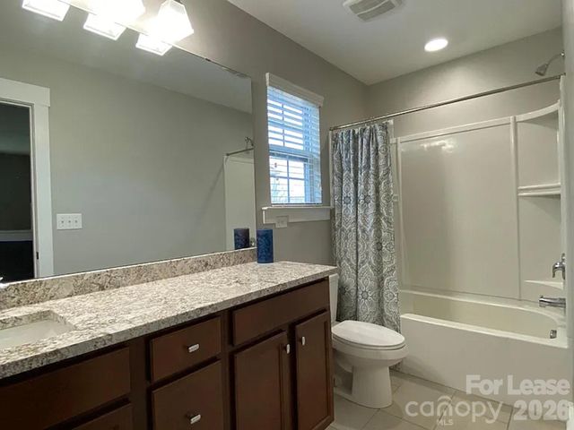 2410 Woodward Avenue, Charlotte, NC 28206