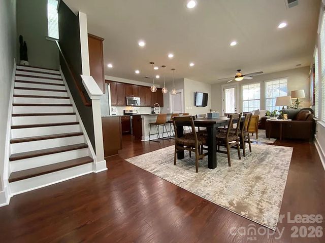 2410 Woodward Avenue, Charlotte, NC 28206