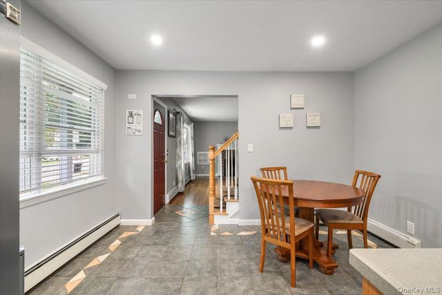 44 Garfield Place, East Northport, NY 11731