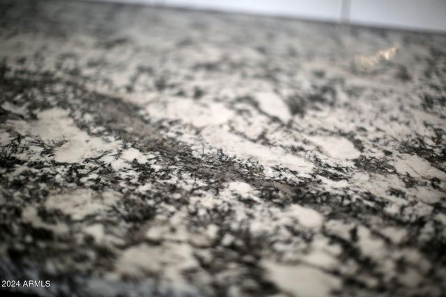 10611 E TUMBLEWEED Avenue, Mesa, AZ 85212