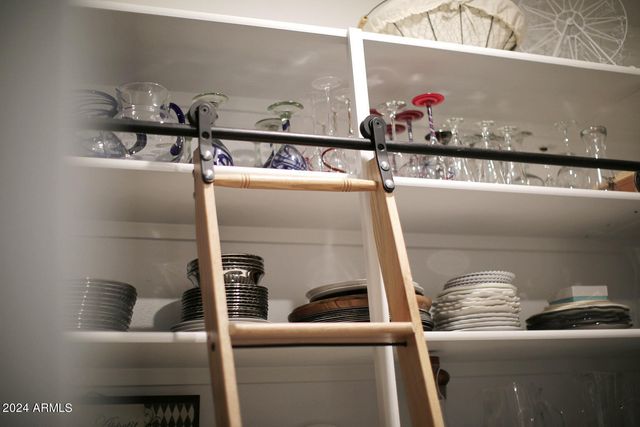 10611 E TUMBLEWEED Avenue, Mesa, AZ 85212