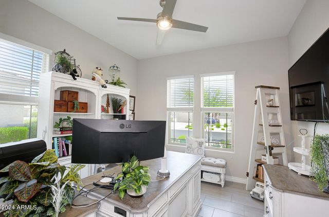 10611 E TUMBLEWEED Avenue, Mesa, AZ 85212