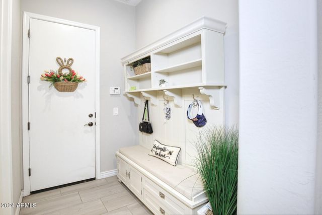 10611 E TUMBLEWEED Avenue, Mesa, AZ 85212