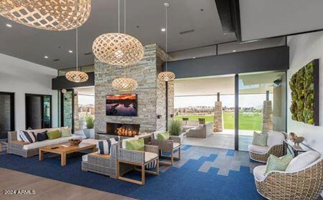 10611 E TUMBLEWEED Avenue, Mesa, AZ 85212