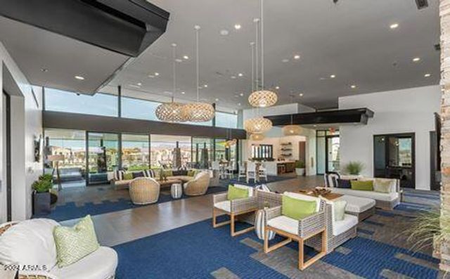 10611 E TUMBLEWEED Avenue, Mesa, AZ 85212