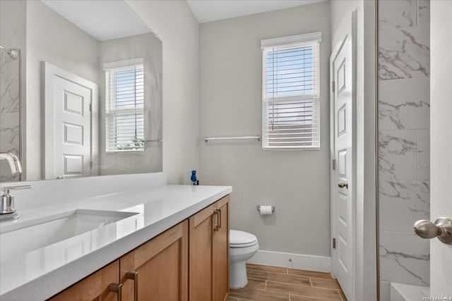 7154 Walkers Loop, Live Oak, TX 78233