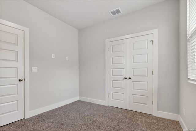 7154 Walkers Loop, Live Oak, TX 78233