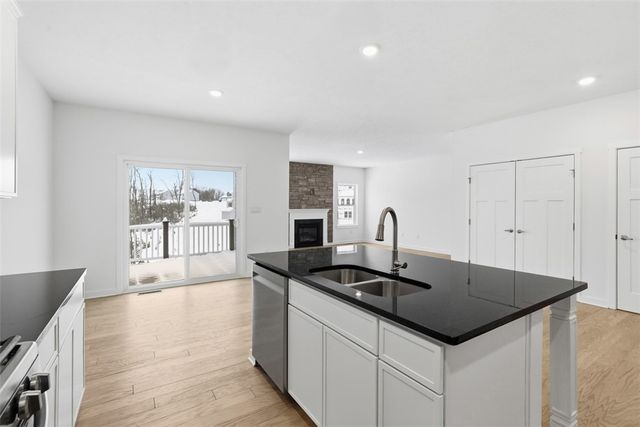 2730 Marra Drive, Hampton, PA 15044