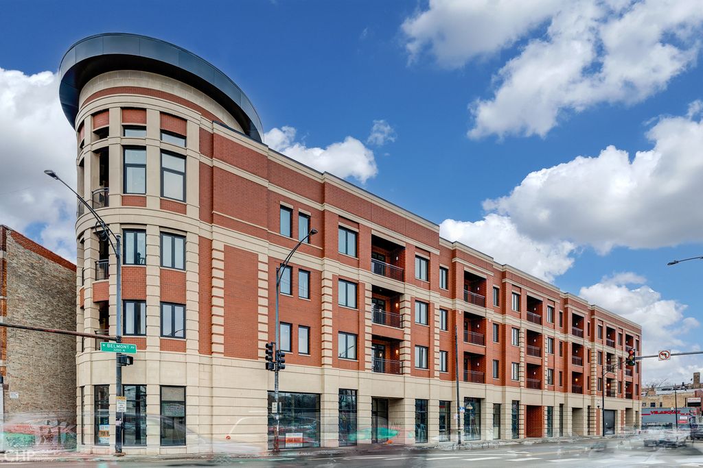 2823 W Belmont Avenue 210, Chicago, IL 60618