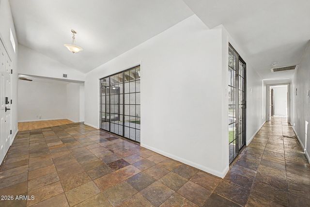 3446 E CAROL ANN Way, Phoenix, AZ 85032