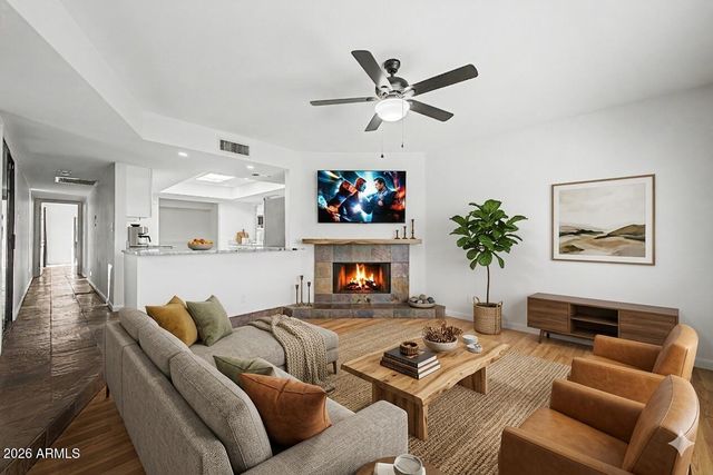 3446 E CAROL ANN Way, Phoenix, AZ 85032